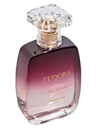Niina Secrets Bloom