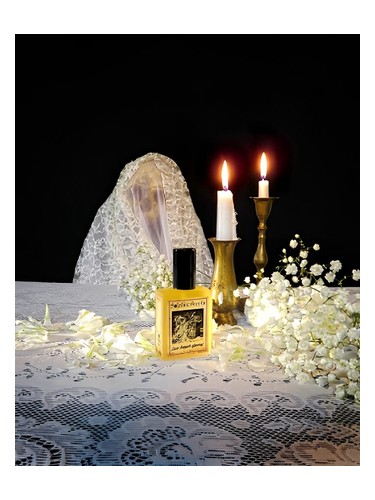 Lace Draped Spectre